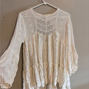 Elegant White Lace Women's Top